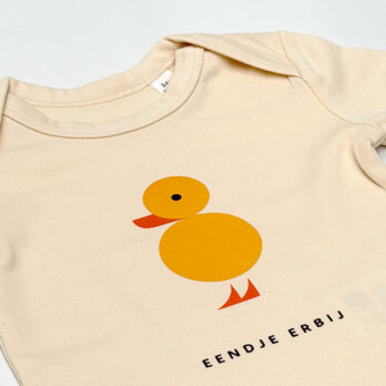 detail baby romper print eendje erbij